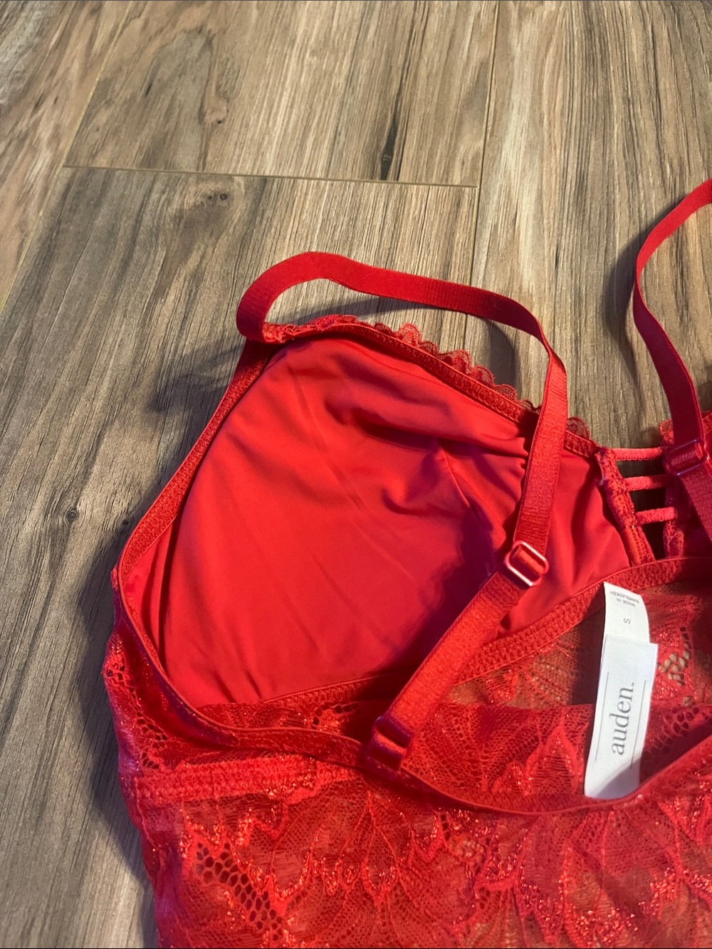 Auden Red Lace Longline Bralette - Picture 8 of 9